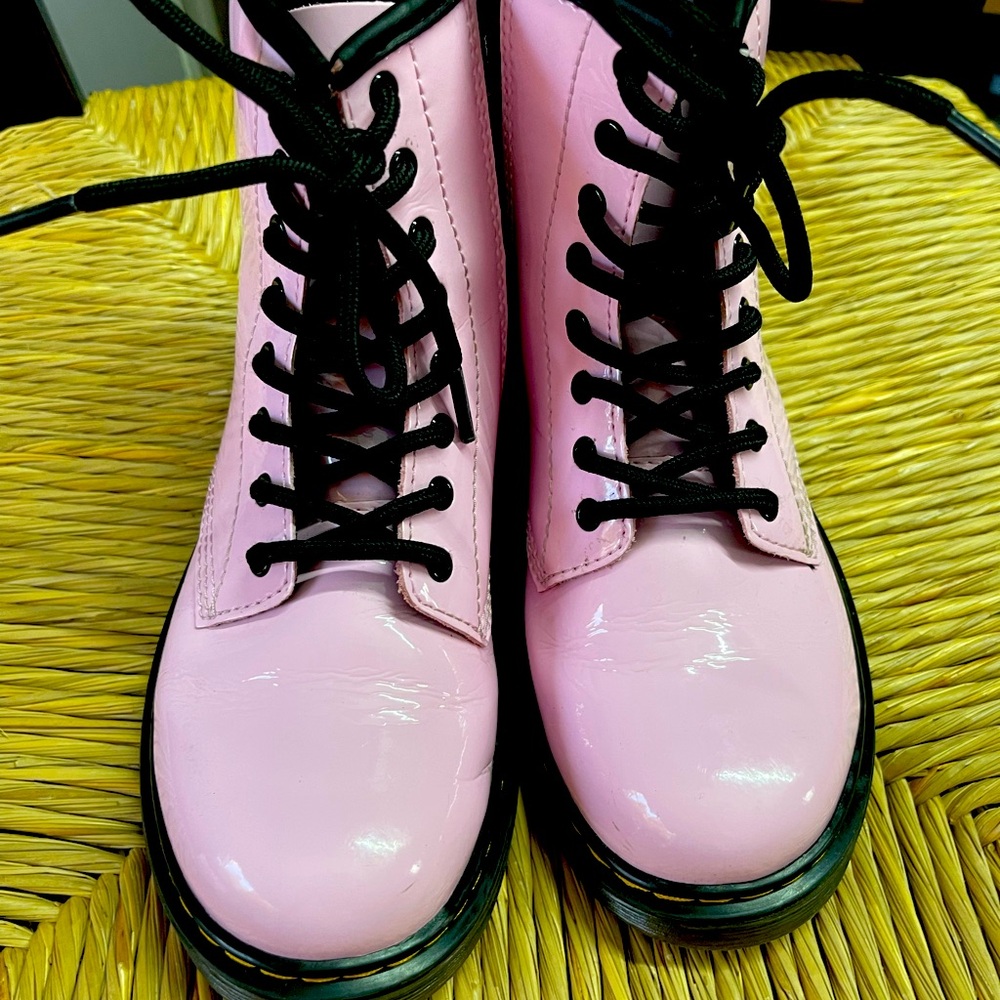 Dr Marten AirWave Kids Boots size 3